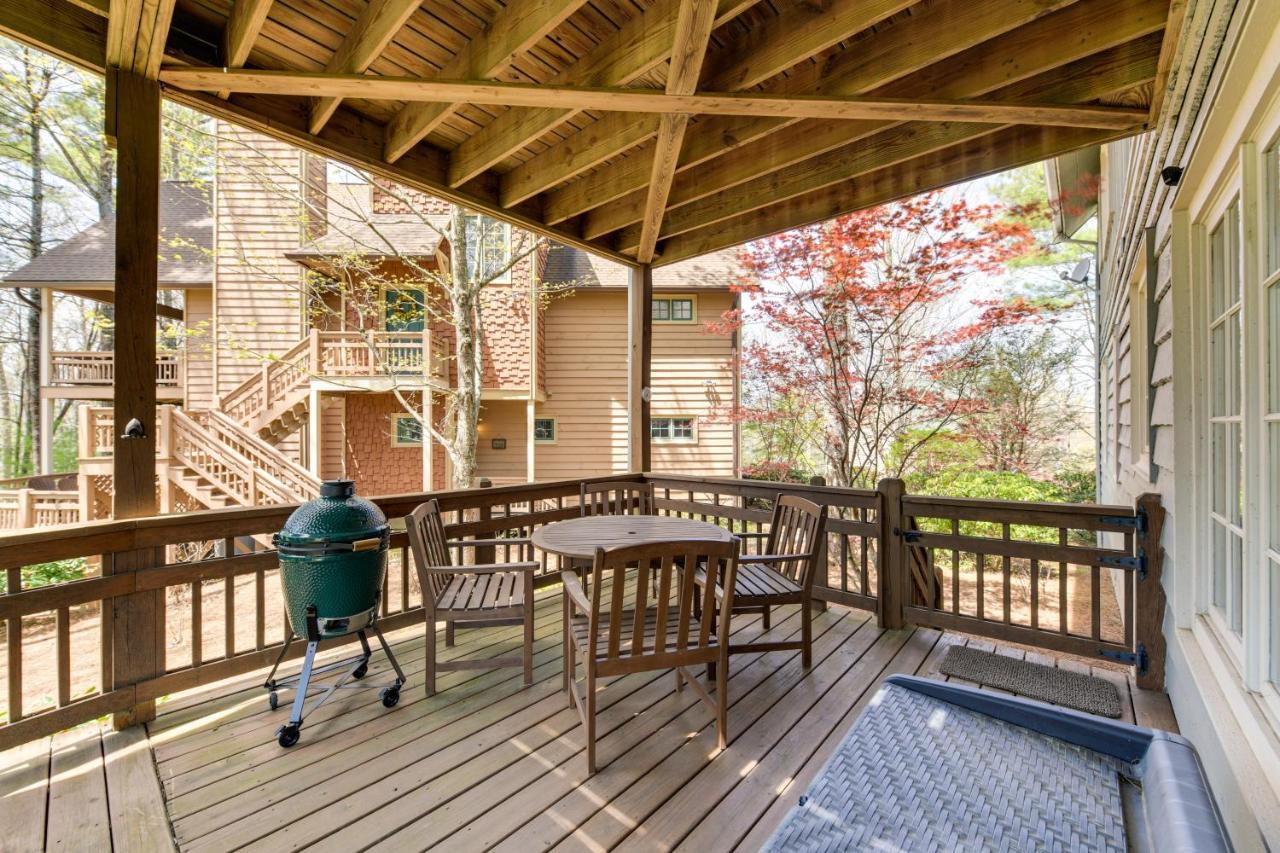 Inviting Cashiers Condo Deck And Golf Course Views! Dış mekan fotoğraf